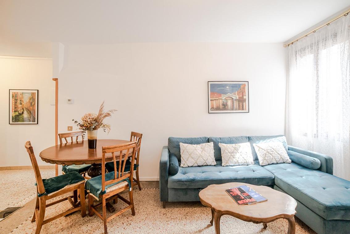 Apartment Delightful At 5 Mins From Rialto Bridge