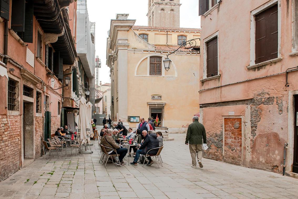 Delightful At 5 Mins From Rialto Bridge Apartment